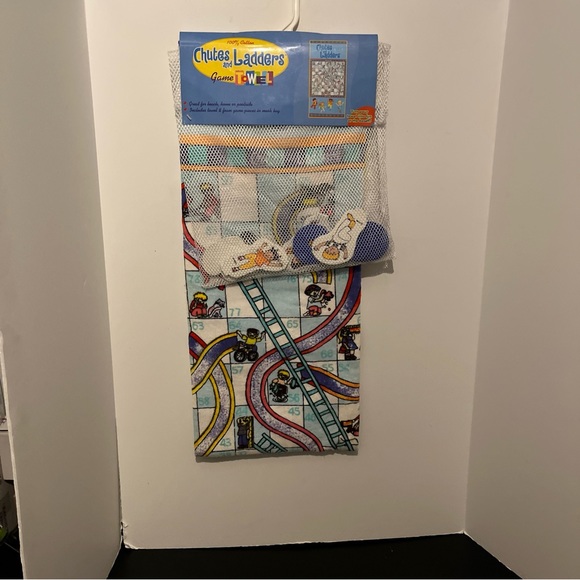 Vintage Chutes and ladders Game Beach Towel Hasbro Jay Franco Rare 2004 NOS - Picture 2 of 3